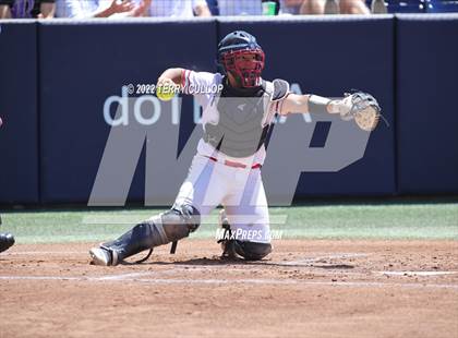 Thumbnail 3 in West vs. Riverton (UHSAA 6A Final Game 2) photogallery.