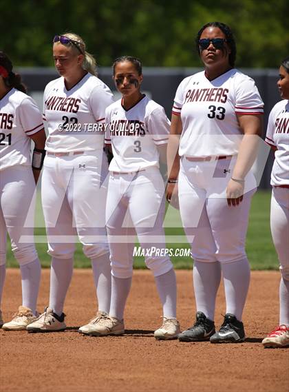 Thumbnail 1 in West vs. Riverton (UHSAA 6A Final Game 2) photogallery.