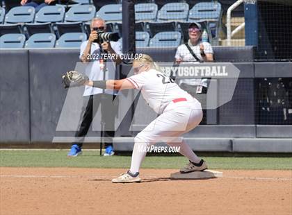 Thumbnail 3 in West vs. Riverton (UHSAA 6A Final Game 2) photogallery.