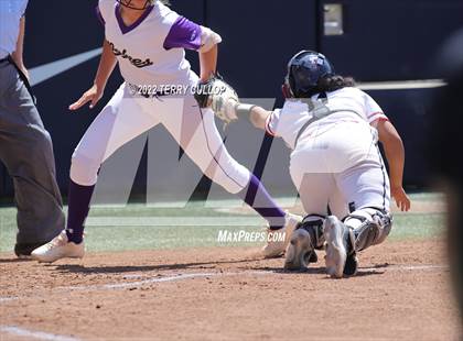 Thumbnail 1 in West vs. Riverton (UHSAA 6A Final Game 2) photogallery.