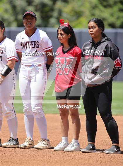Thumbnail 1 in West vs. Riverton (UHSAA 6A Final Game 2) photogallery.