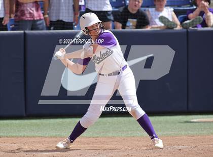 Thumbnail 1 in West vs. Riverton (UHSAA 6A Final Game 2) photogallery.