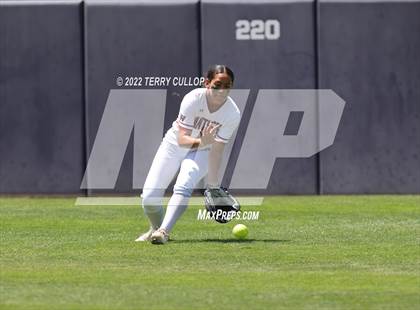 Thumbnail 3 in West vs. Riverton (UHSAA 6A Final Game 2) photogallery.