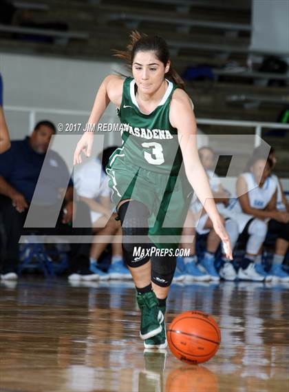 Thumbnail 3 in Pasadena vs. Sam Rayburn (McDonald's Texas Invitational) photogallery.