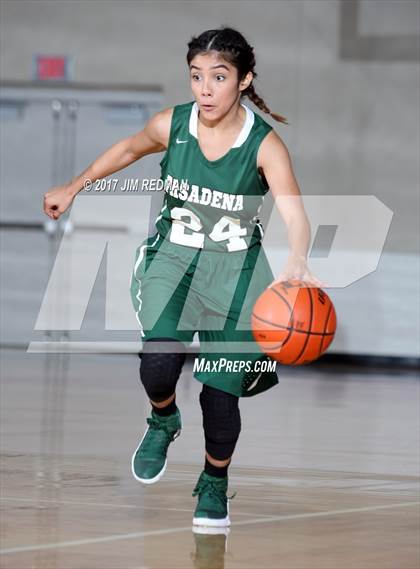 Thumbnail 1 in Pasadena vs. Sam Rayburn (McDonald's Texas Invitational) photogallery.