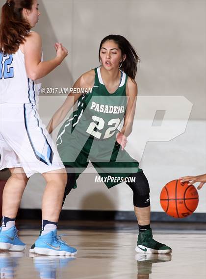 Thumbnail 2 in Pasadena vs. Sam Rayburn (McDonald's Texas Invitational) photogallery.