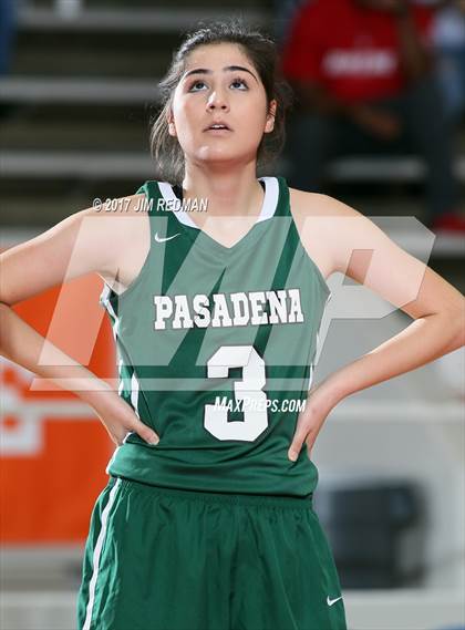 Thumbnail 3 in Pasadena vs. Sam Rayburn (McDonald's Texas Invitational) photogallery.