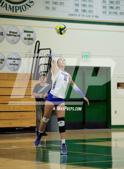 Thumbnail 3 in Santa Barbara vs Gahr (CIF-SS Quarter Finals) photogallery.