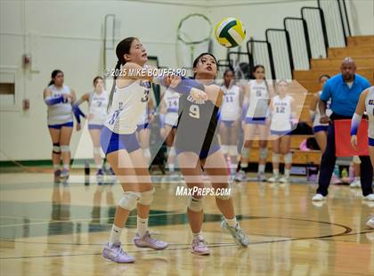 Thumbnail 2 in Santa Barbara vs Gahr (CIF-SS Quarter Finals) photogallery.