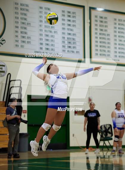 Thumbnail 2 in Santa Barbara vs Gahr (CIF-SS Quarter Finals) photogallery.
