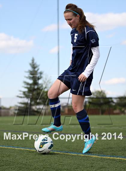Thumbnail 3 in Rock Canyon vs. Ralston Valley (CHSAA 5A Quarterfinal) photogallery.