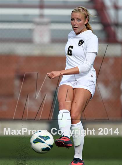 Thumbnail 3 in Rock Canyon vs. Ralston Valley (CHSAA 5A Quarterfinal) photogallery.
