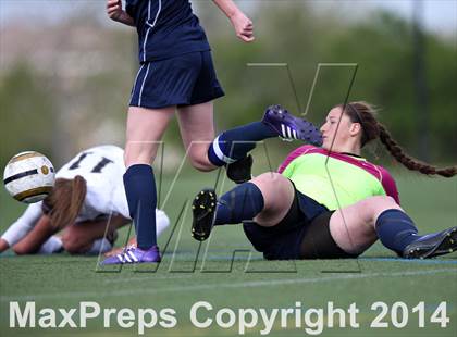 Thumbnail 2 in Rock Canyon vs. Ralston Valley (CHSAA 5A Quarterfinal) photogallery.