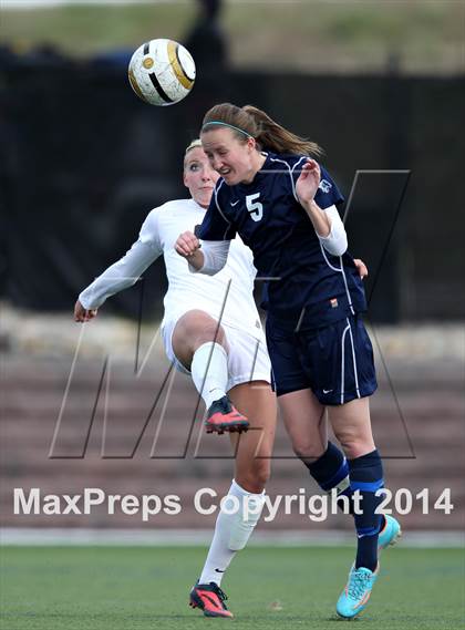 Thumbnail 3 in Rock Canyon vs. Ralston Valley (CHSAA 5A Quarterfinal) photogallery.