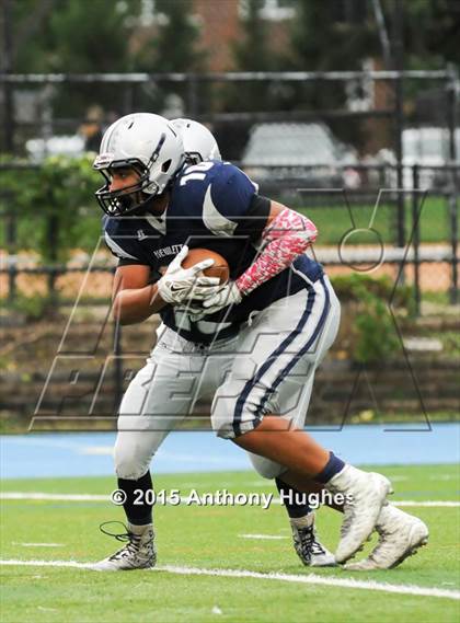 Thumbnail 3 in Division @ Hewlett photogallery.