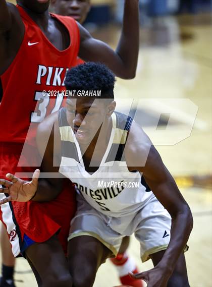 Thumbnail 1 in Pike @ Noblesville photogallery.