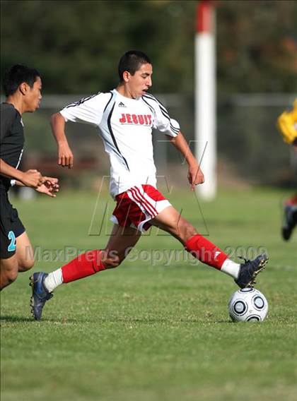 Thumbnail 3 in Sheldon @ Jesuit photogallery.