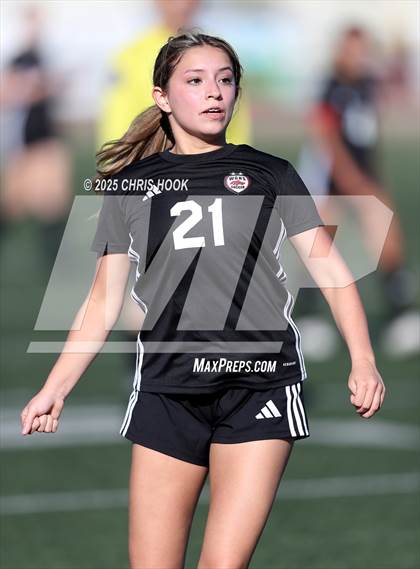 Thumbnail 3 in Flowing Wells vs Walden Grove (Kelly Pierce Soccer Tournament) photogallery.