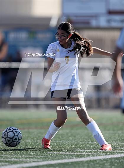 Thumbnail 2 in Flowing Wells vs Walden Grove (Kelly Pierce Soccer Tournament) photogallery.