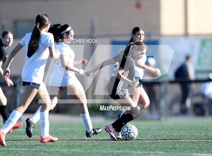 Thumbnail 1 in Flowing Wells vs Walden Grove (Kelly Pierce Soccer Tournament) photogallery.