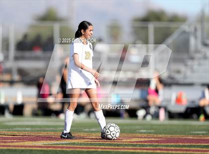 Thumbnail 3 in Flowing Wells vs Walden Grove (Kelly Pierce Soccer Tournament) photogallery.