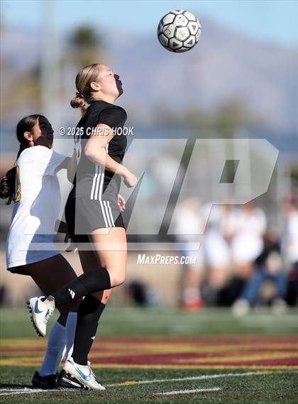 Thumbnail 3 in Flowing Wells vs Walden Grove (Kelly Pierce Soccer Tournament) photogallery.