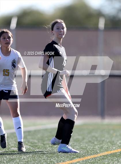 Thumbnail 2 in Flowing Wells vs Walden Grove (Kelly Pierce Soccer Tournament) photogallery.