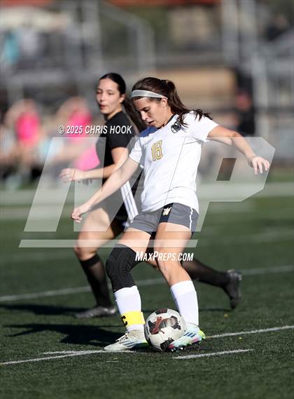 Thumbnail 2 in Flowing Wells vs Walden Grove (Kelly Pierce Soccer Tournament) photogallery.