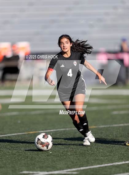 Thumbnail 2 in Flowing Wells vs Walden Grove (Kelly Pierce Soccer Tournament) photogallery.