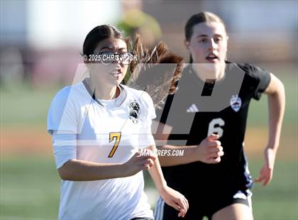Thumbnail 2 in Flowing Wells vs Walden Grove (Kelly Pierce Soccer Tournament) photogallery.