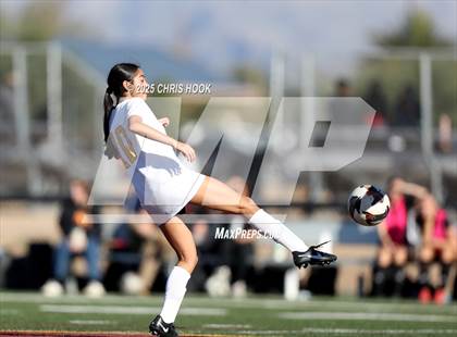 Thumbnail 3 in Flowing Wells vs Walden Grove (Kelly Pierce Soccer Tournament) photogallery.