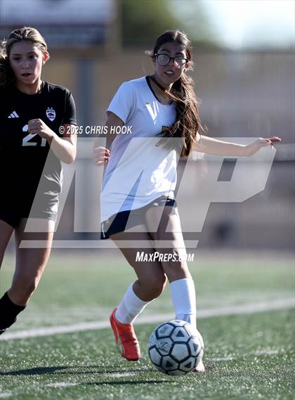Thumbnail 1 in Flowing Wells vs Walden Grove (Kelly Pierce Soccer Tournament) photogallery.