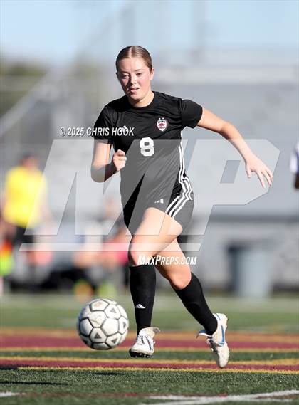 Thumbnail 3 in Flowing Wells vs Walden Grove (Kelly Pierce Soccer Tournament) photogallery.