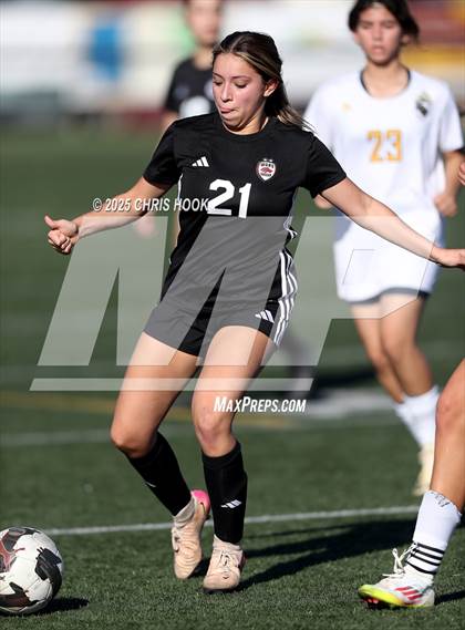 Thumbnail 2 in Flowing Wells vs Walden Grove (Kelly Pierce Soccer Tournament) photogallery.