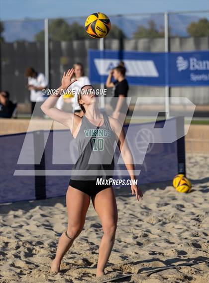 Thumbnail 2 in Canyon de Oro vs. Sunnyslope (AIA 6A Pairs D-I RD2) photogallery.