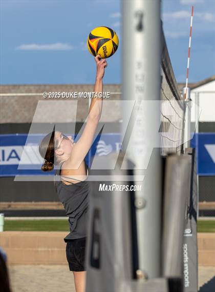 Thumbnail 3 in Canyon de Oro vs. Sunnyslope (AIA 6A Pairs D-I RD2) photogallery.