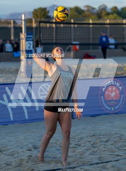 Thumbnail 1 in Canyon de Oro vs. Sunnyslope (AIA 6A Pairs D-I RD2) photogallery.