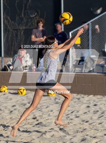 Thumbnail 2 in Canyon de Oro vs. Sunnyslope (AIA 6A Pairs D-I RD2) photogallery.