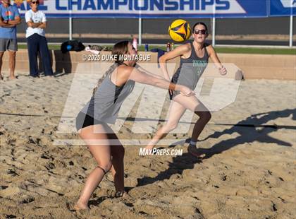 Thumbnail 2 in Canyon de Oro vs. Sunnyslope (AIA 6A Pairs D-I RD2) photogallery.