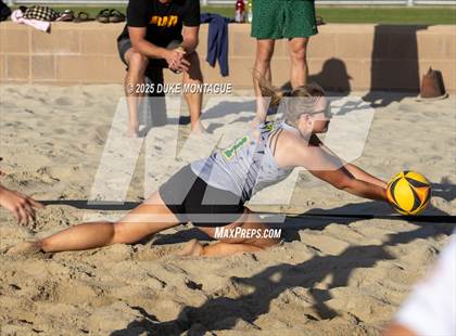 Thumbnail 2 in Canyon de Oro vs. Sunnyslope (AIA 6A Pairs D-I RD2) photogallery.