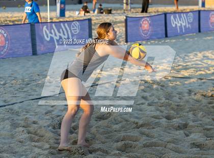 Thumbnail 3 in Canyon de Oro vs. Sunnyslope (AIA 6A Pairs D-I RD2) photogallery.
