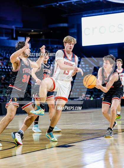 Thumbnail 3 in Denver Jewish Day vs. Belleview Christian (CHSAA 1A Championship) photogallery.