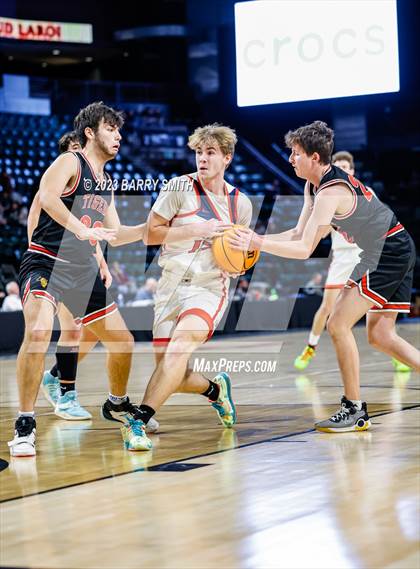 Thumbnail 3 in Denver Jewish Day vs. Belleview Christian (CHSAA 1A Championship) photogallery.
