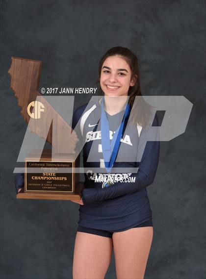 Thumbnail 1 in Sierra Canyon (CIF State D2 Awards) photogallery.