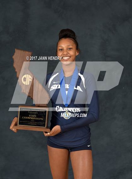 Thumbnail 2 in Sierra Canyon (CIF State D2 Awards) photogallery.
