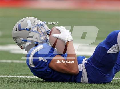 Thumbnail 2 in Steelton-Highspire vs. Union Area ( PIAA 1A Championship) photogallery.