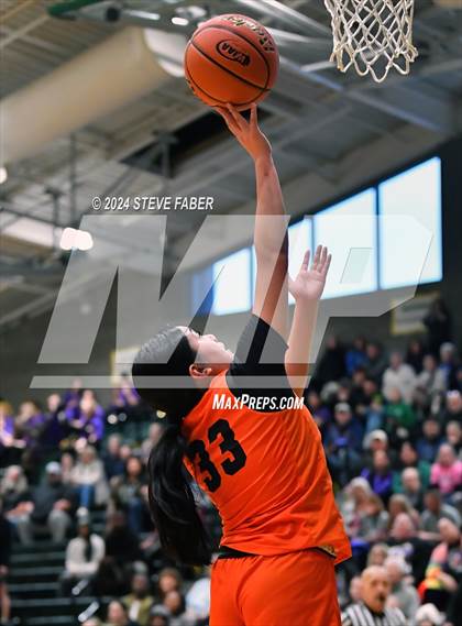 Thumbnail 3 in Davis @ Sumner  (WIAA 4A Round 1) photogallery.
