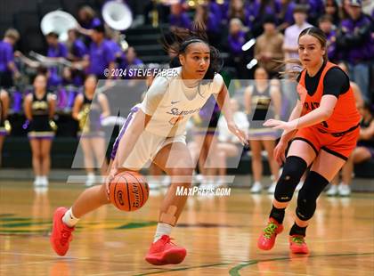 Thumbnail 1 in Davis @ Sumner  (WIAA 4A Round 1) photogallery.