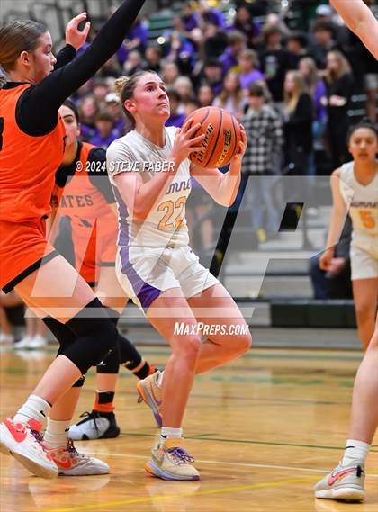 Thumbnail 3 in Davis @ Sumner  (WIAA 4A Round 1) photogallery.