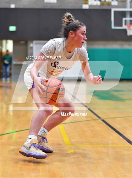 Thumbnail 2 in Davis @ Sumner  (WIAA 4A Round 1) photogallery.